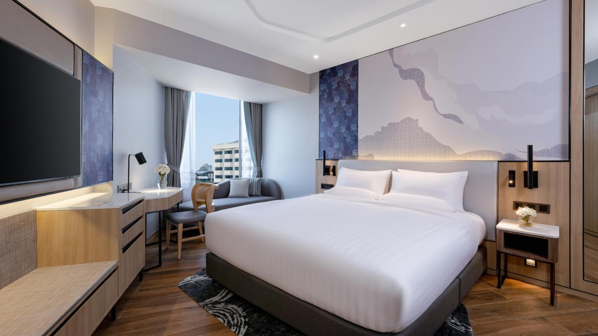 Novotel Star Convention Centre Hotel